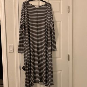 NWT LulaRoe stripped long cardigan size L (Sarah)